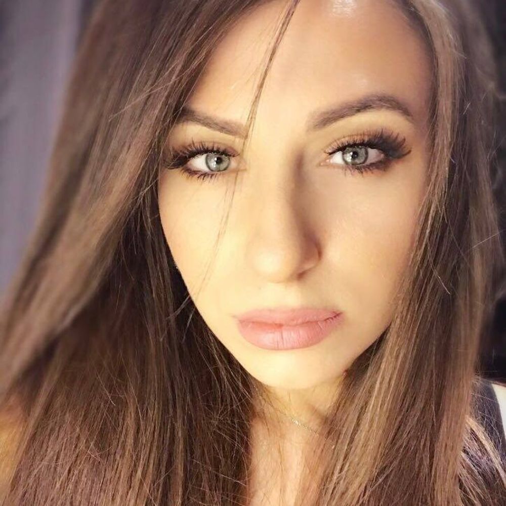 Meet your Posher, Nuta